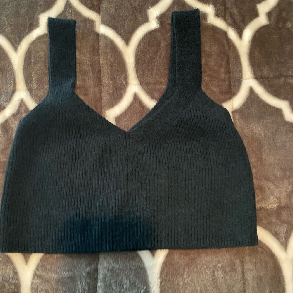 Wilfred Yarn Crop